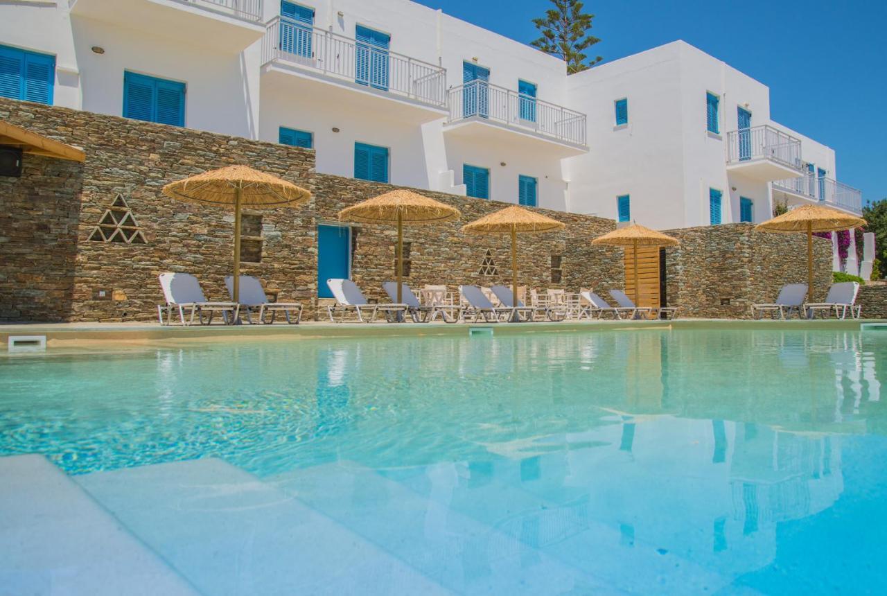 Ostria Hotel & Apartments Gavrio Esterno foto