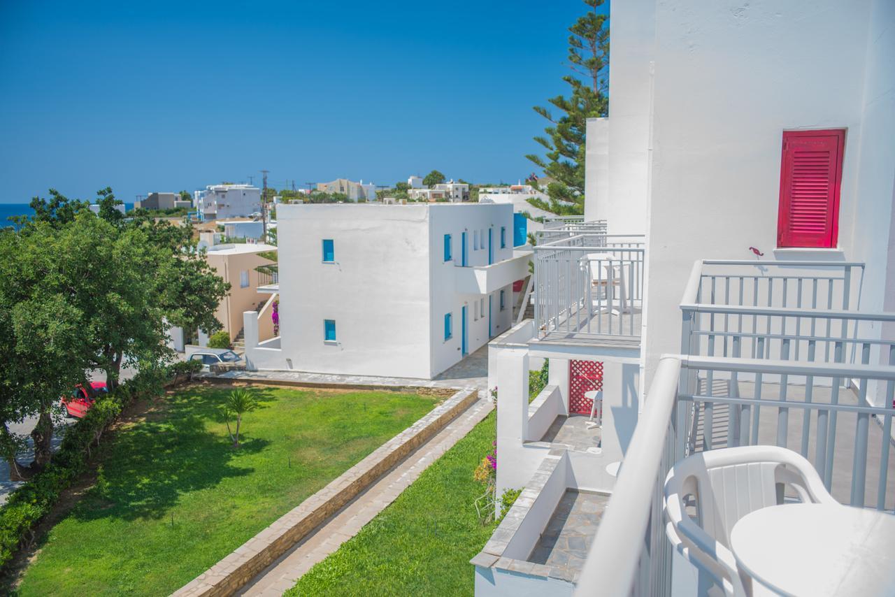 Ostria Hotel & Apartments Gavrio Esterno foto